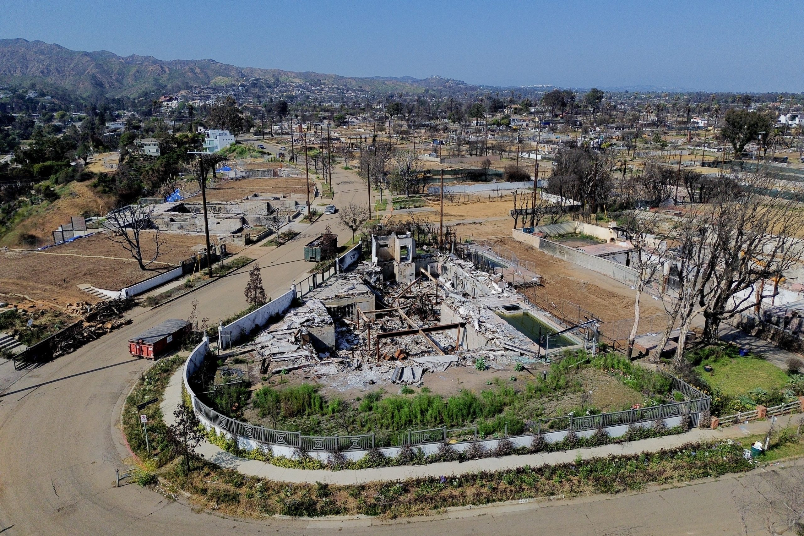 Toxic smoke damage in LA homes deepens insurance nightmare